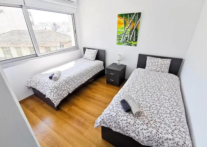 Daze Off Apartment, 300m To The Finikoudes Larnaca