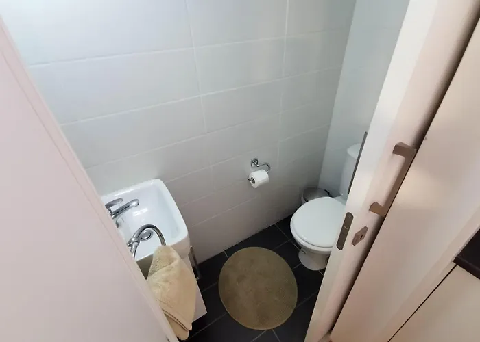 Daze Off Apartment, 300m To The Finikoudes Lejlighed Larnaca